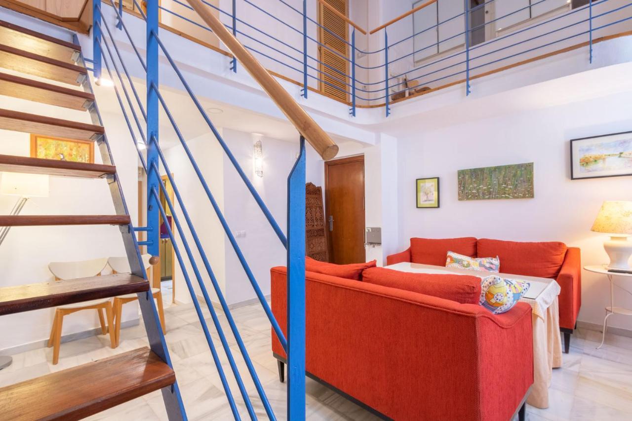 Goles Courtyard With Parking By Valcambre Apartamento Sevilha Exterior foto
