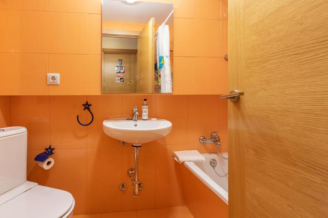 Goles Courtyard With Parking By Valcambre Apartamento Sevilha Exterior foto